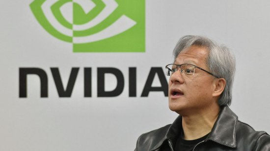 曝与陈立武是老朋友 黄仁勋宣布与英特尔合作将