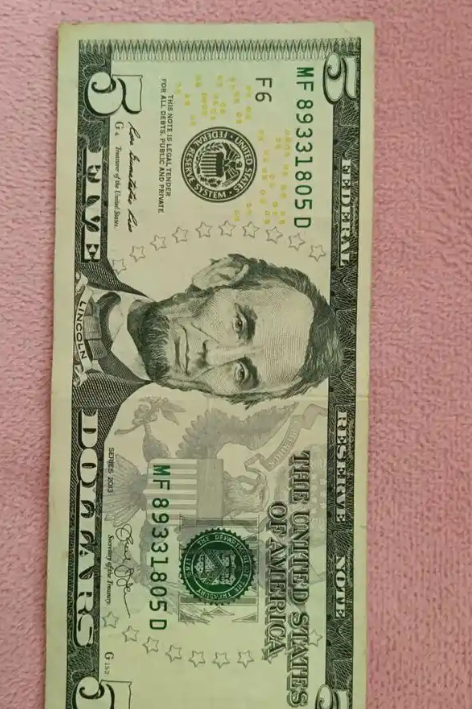 美元走强 特朗普对能否达成停火表示不确定