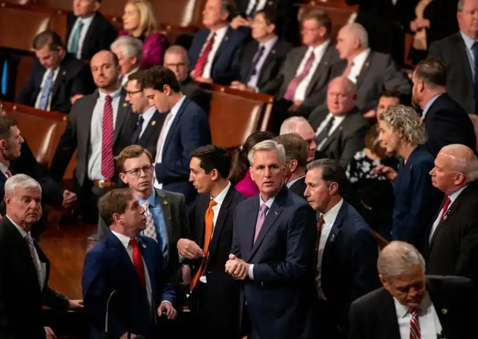 美国议员们对美国可能对伊朗发动的地面入侵行